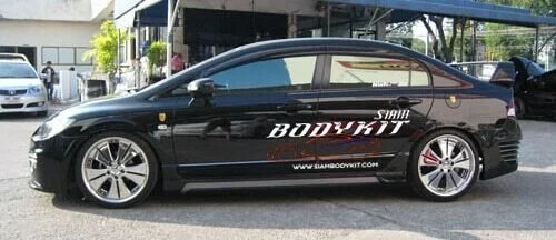 R8 Bodykit for Honda Civic FD (RAW WORK)
