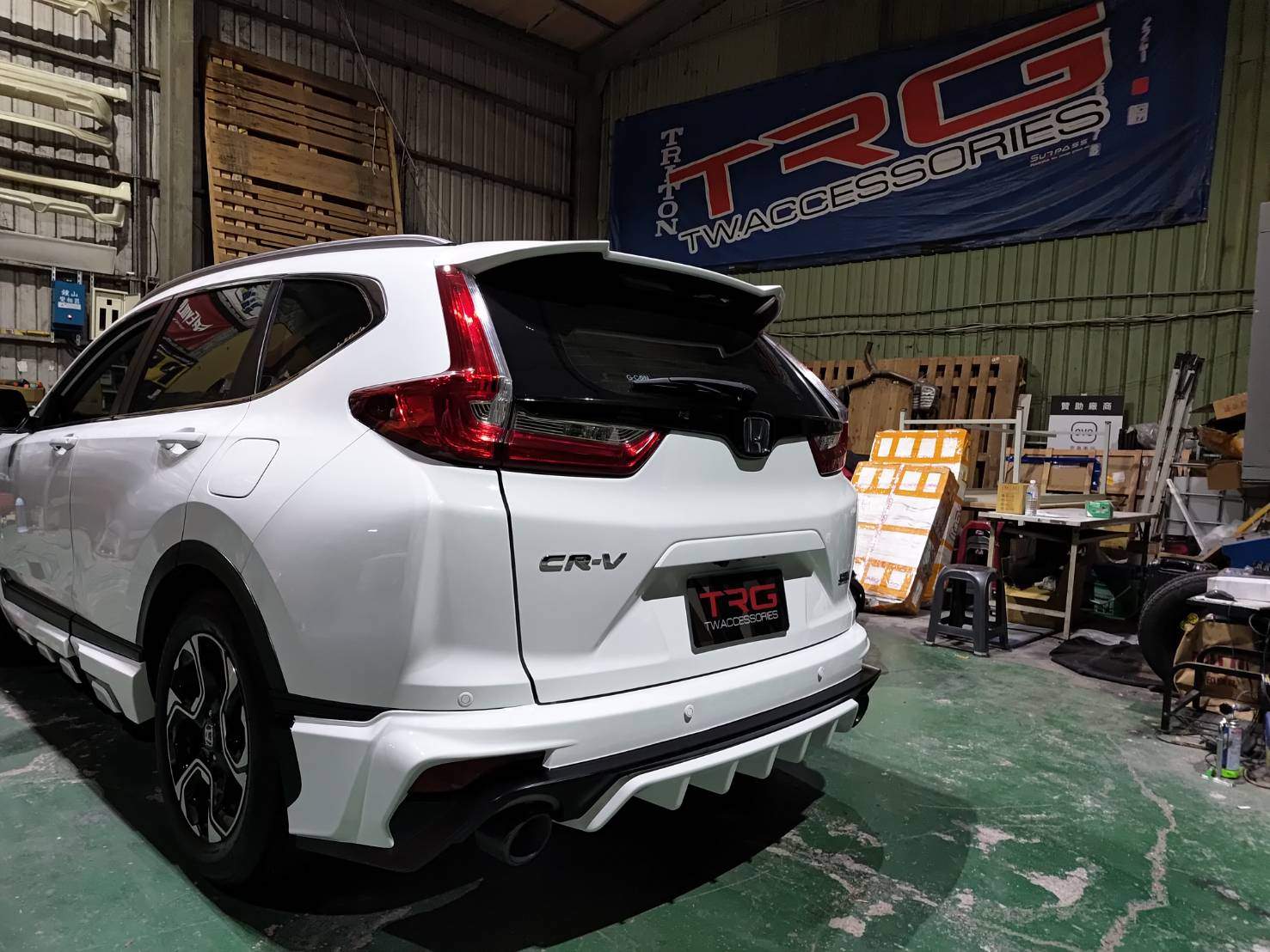 Tithum Bodykit for Honda CR-V 2017-2019 (COLOR)