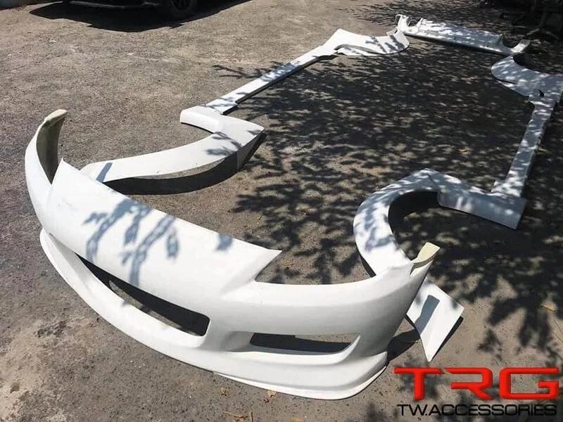 Pandem Rocket Bunny Bodykit for Mazda RX-8 (RAW WORK)