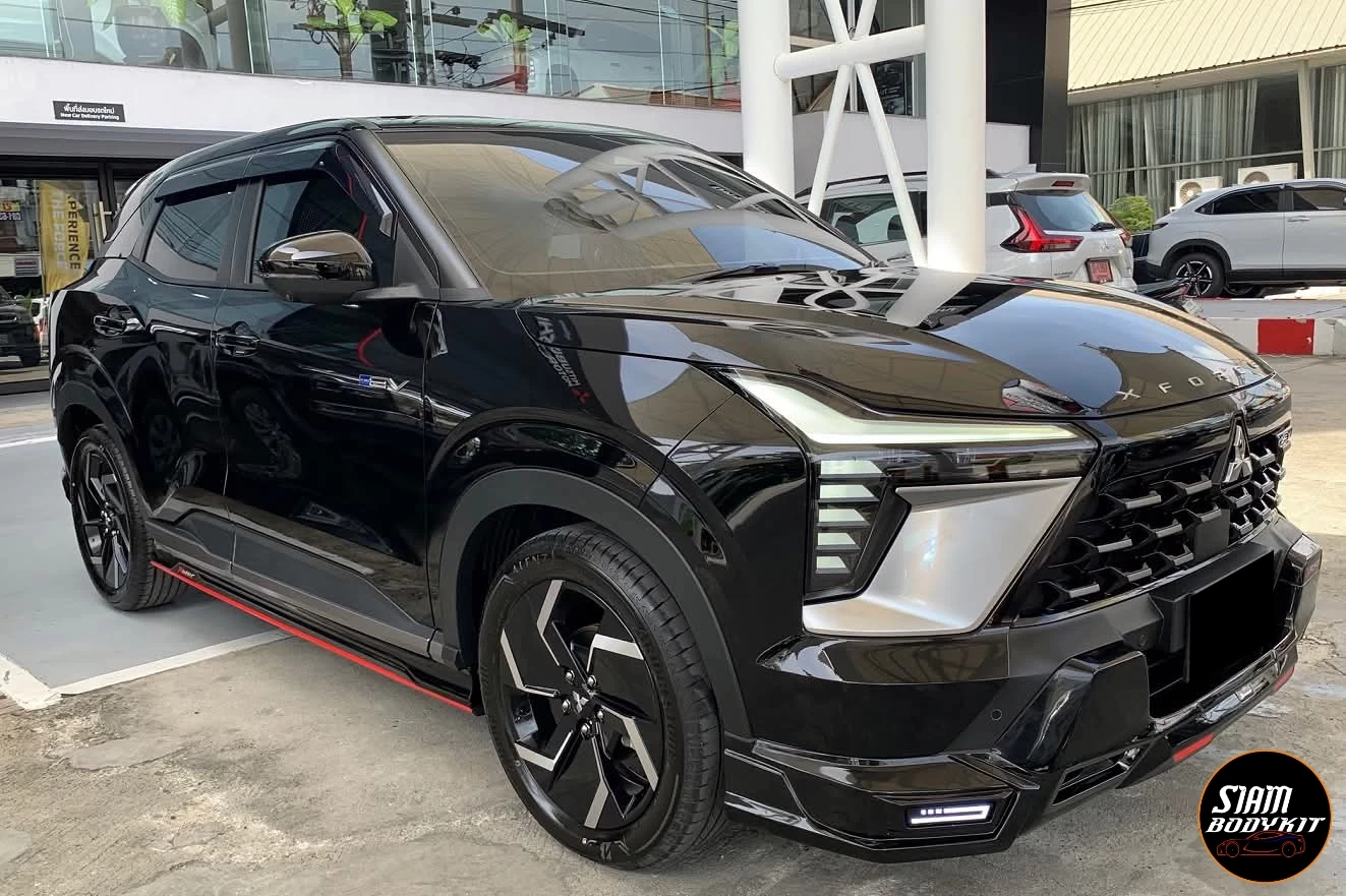 Rider V6 Bodykit for Mitsubishi Xforce (COLOR)