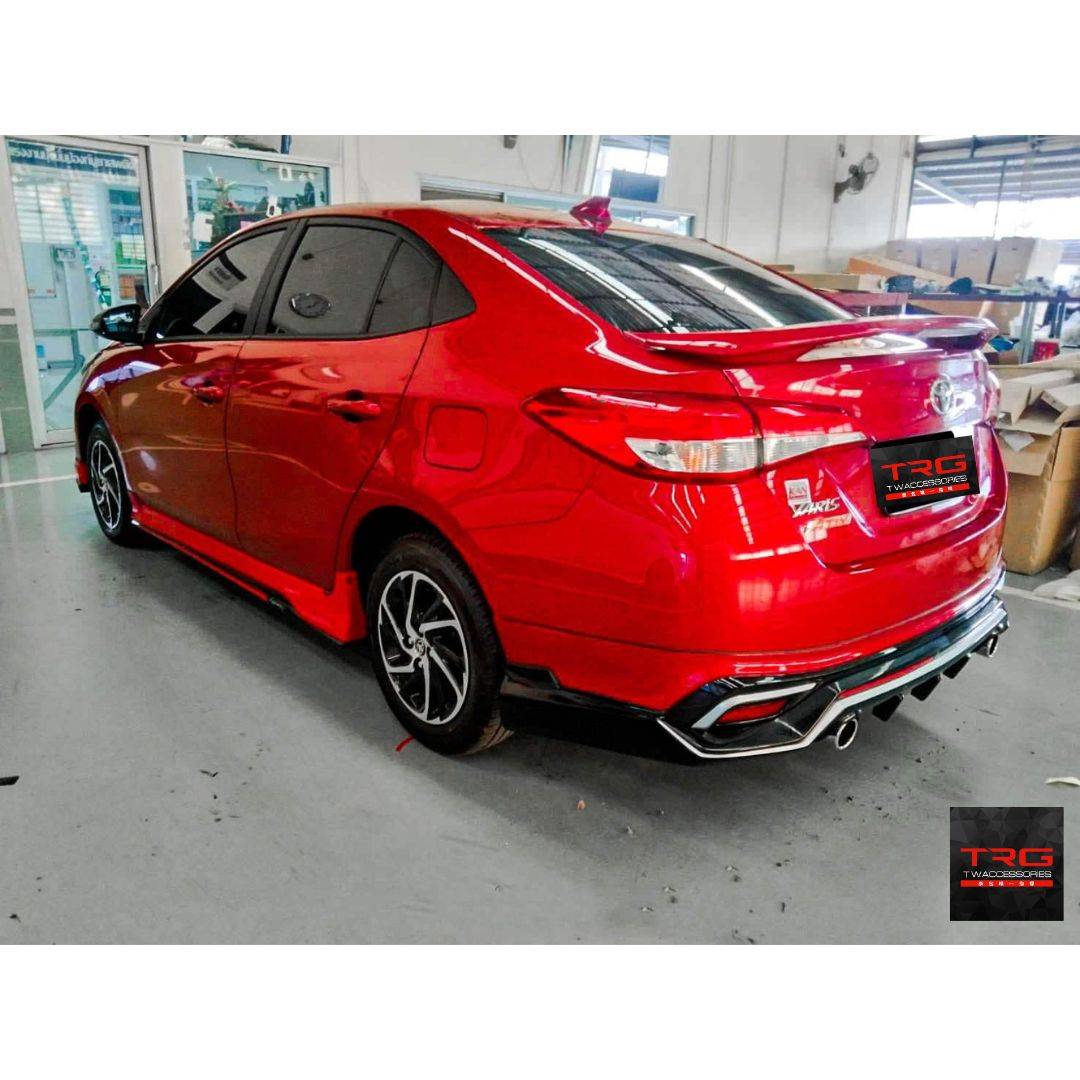 Lycan Bodykit for Toyota Yaris Ativ 2021-2022 (COLOR)