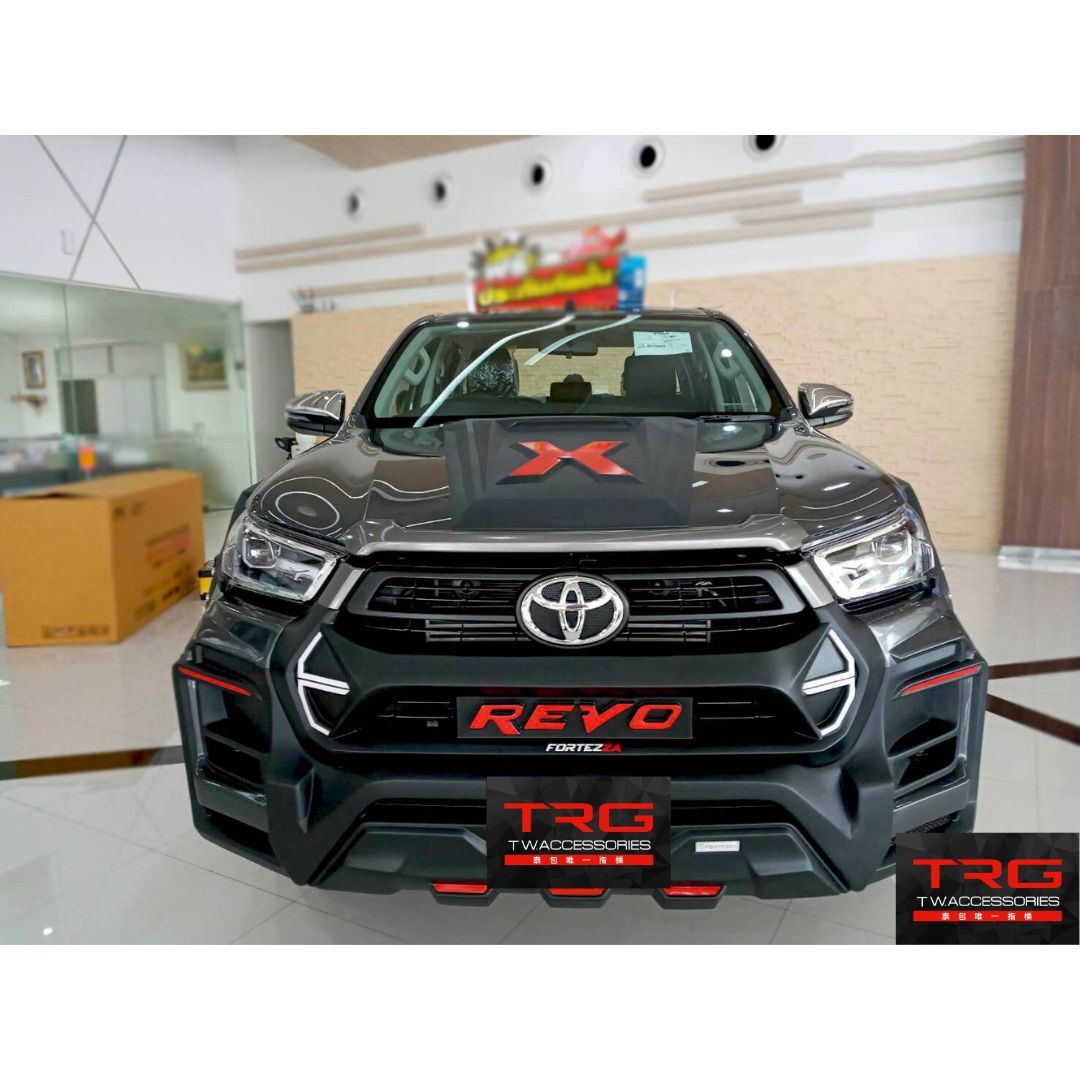 Moutain X FULL SET Bodykit for Toyota Revo 2020-2021 (Color)