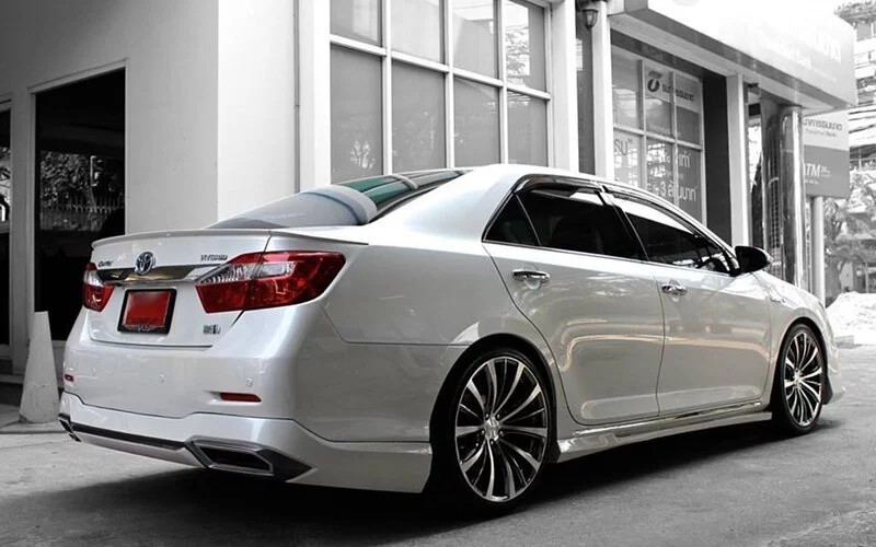 ชุดแต่งรอบคัน Toyota Camry 2012 เบนซิน ทรง Ativus