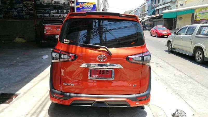 GT Bodykit for Toyota Sienta 2016-2017 (COLOR)