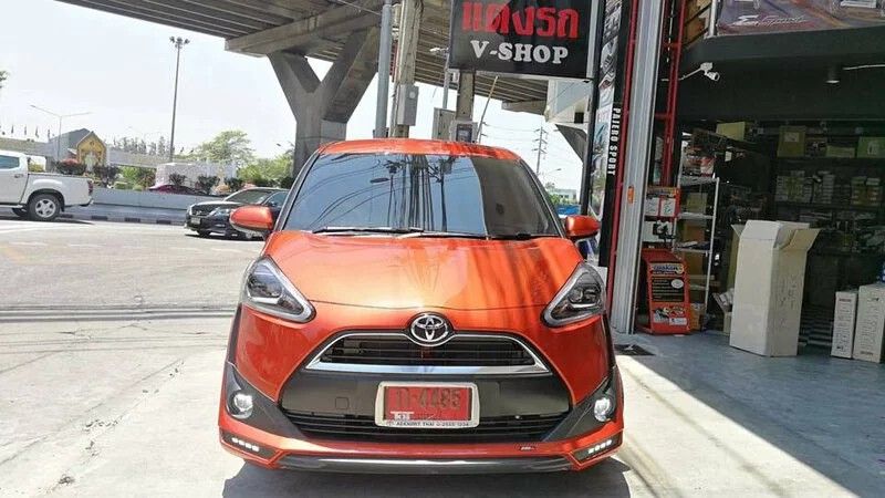 GT Bodykit for Toyota Sienta 2016-2017 (COLOR)