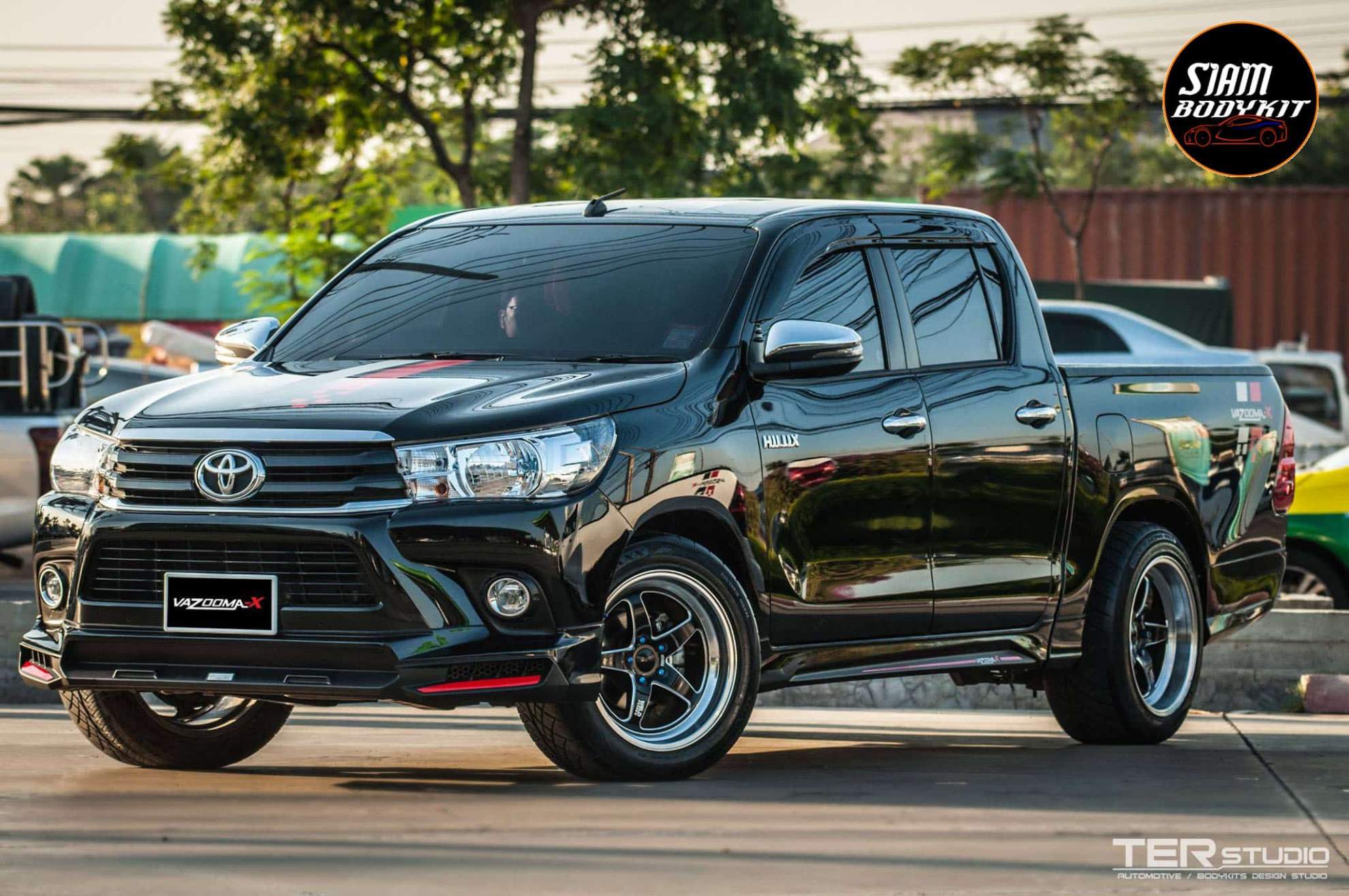 Vazooma-X Bodykit for Toyota Revo 2015-2017 Z-EDITION Double Cab (COLOR)