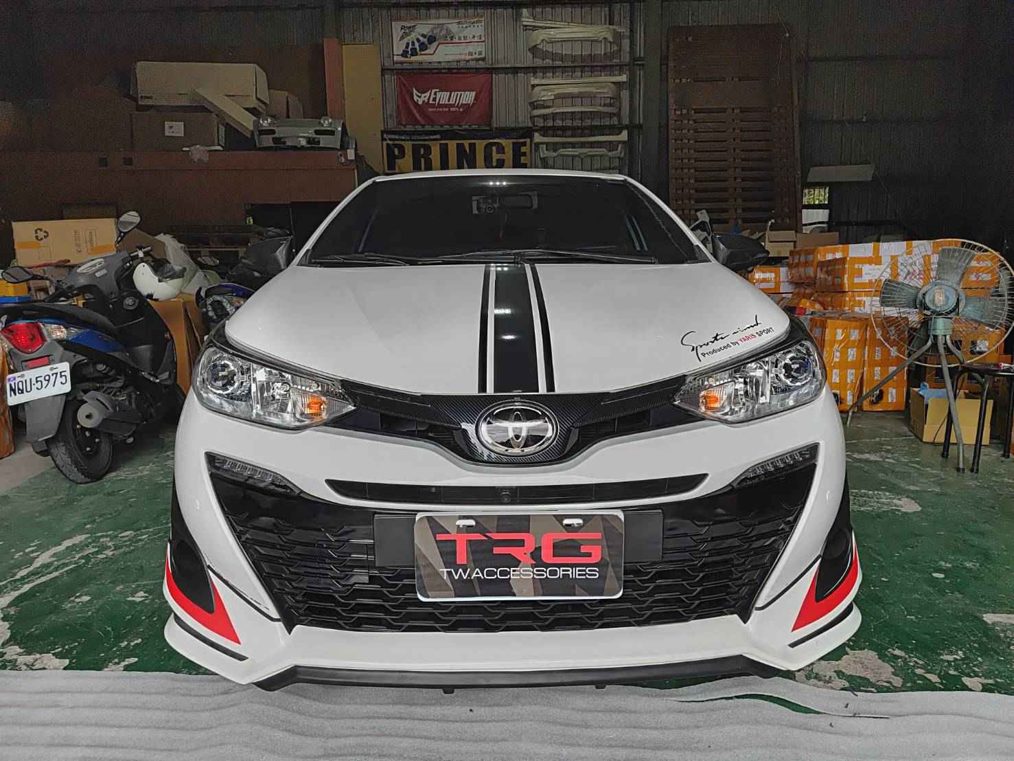 Sport Bodykit for Toyota Yaris Hatchback 2017-2019 (COLOR)