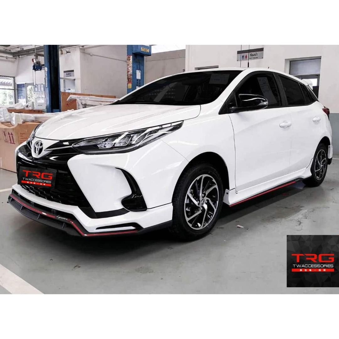 Lycan (Set 5 pcs) Bodykit for Toyota Yaris Hatchback 2020-2021 (COLOR)