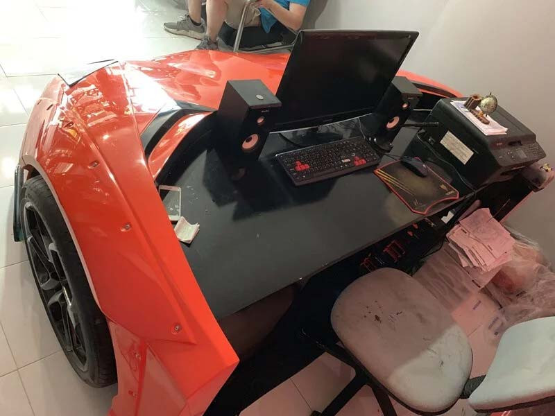車頭辦公桌